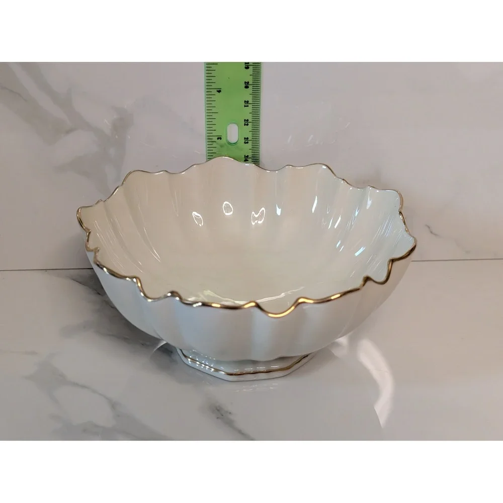 Lenox Symphony Ivory Fine China Scalloped Gold Trim 6 Inch Pedestal Bowl‎ USA